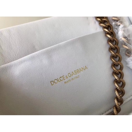 Top quality Dolce Gabbana bag SIZE:20.5*15.5*5.5cm Top quality Dolce Gabbana bag SIZE:20.5*15.5*5.5cm