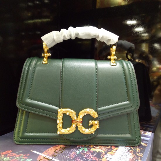 TOP Dolce Gabbana bag size:27*18*8cm TOP Dolce Gabbana bag size:27*18*8cm