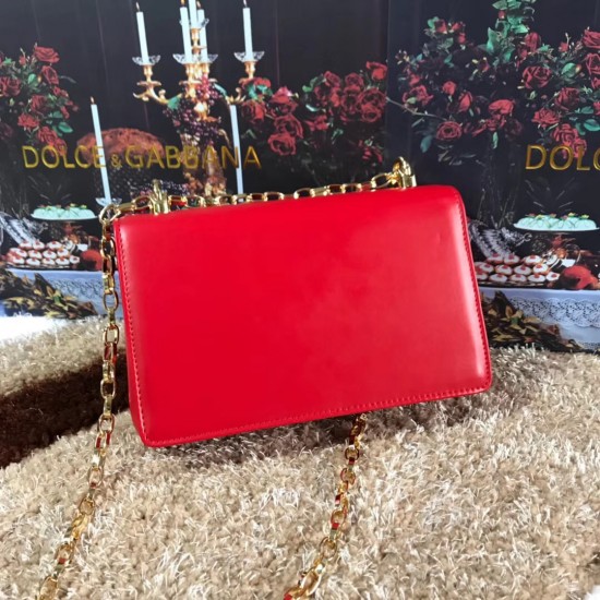 Dolce Gabbana bag size:21*4*15cm Dolce Gabbana bag size:21*4*15cm
