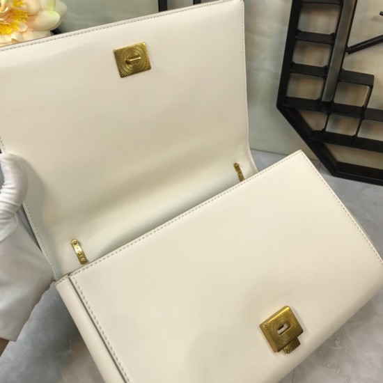 TOP Dolce Gabbana bag size:25cm and 20.5cm TOP Dolce Gabbana bag size:25cm and 20.5cm