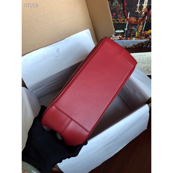 Dolce Gabbana bag SIZE:28*23*12cm Dolce Gabbana bag SIZE:28*23*12cm