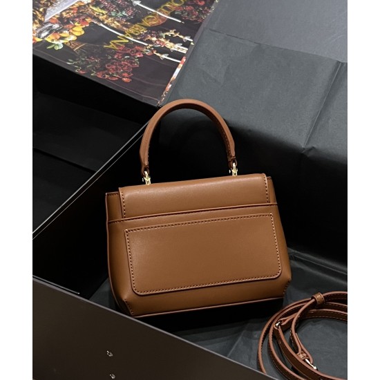DG bag size:13.5*17.5*6.5cm DG bag size:13.5*17.5*6.5cm