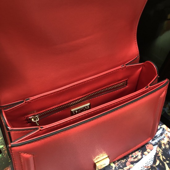 TOP Dolce Gabbana bag size:27*18*8cm TOP Dolce Gabbana bag size:27*18*8cm
