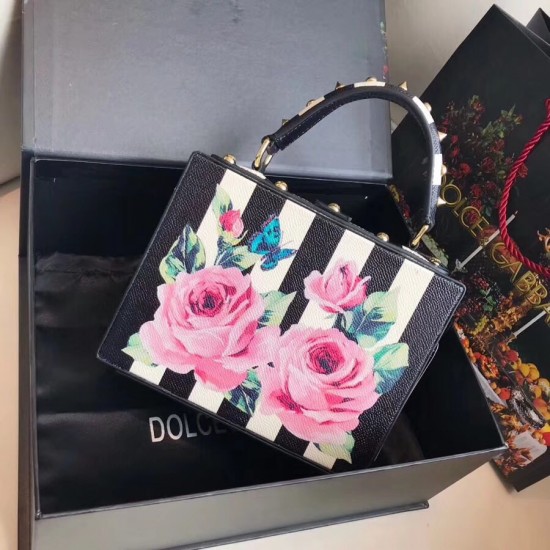 Dolce Gabbana bag SIZE:19*15*7cm Dolce Gabbana bag SIZE:19*15*7cm