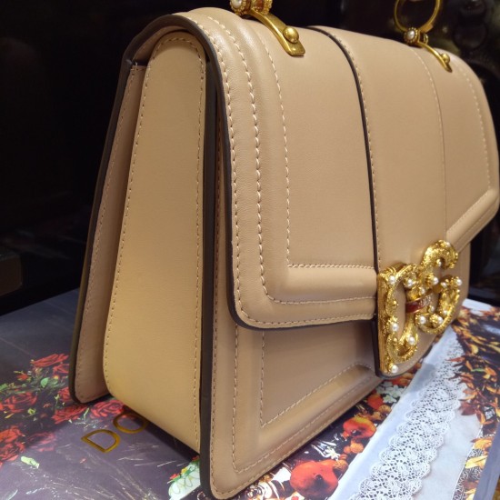 TOP Dolce Gabbana bag size:27*18*8cm TOP Dolce Gabbana bag size:27*18*8cm