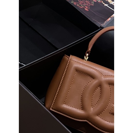 DG bag size:13.5*17.5*6.5cm DG bag size:13.5*17.5*6.5cm