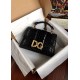 Dolce Gabbana bag SIZE:27*18*8cm Dolce Gabbana bag SIZE:27*18*8cm