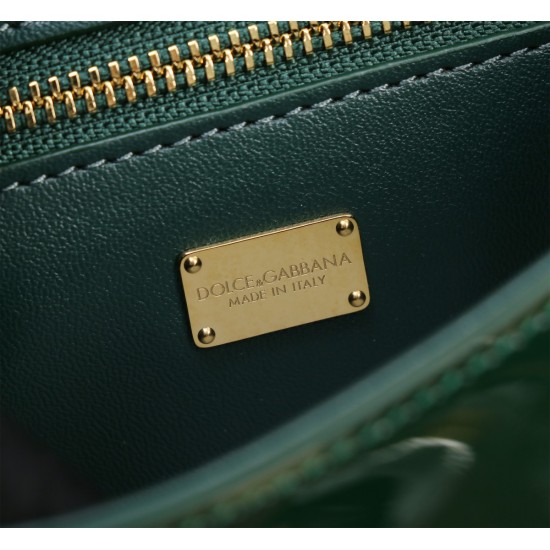 DG BAG SIZE:13.5*17.5*6.5cm DG BAG SIZE:13.5*17.5*6.5cm
