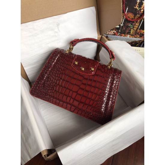 Dolce Gabbana bag SIZE:27*18*8cm Dolce Gabbana bag SIZE:27*18*8cm
