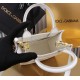 DG BAG Size:16.5×17.5×8cm DG BAG Size:16.5×17.5×8cm