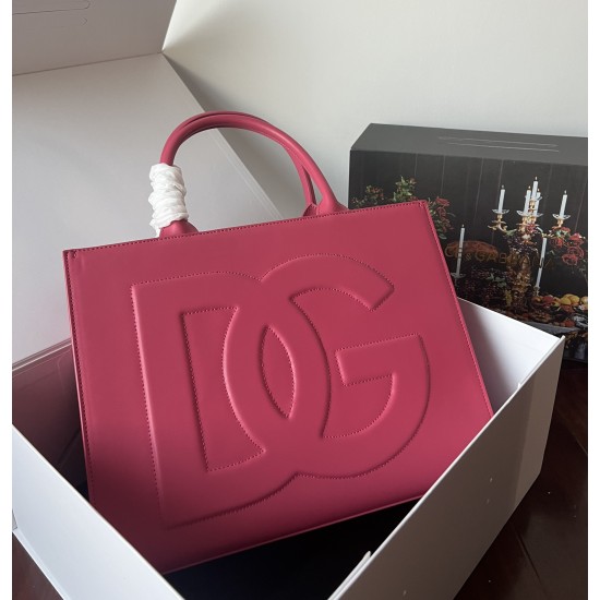 DG bag size:37×28×11.5cm DG bag size:37×28×11.5cm