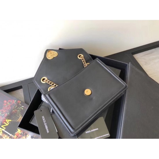 Top quality Dolce Gabbana bag SIZE:20.5*15.5*5.5cm Top quality Dolce Gabbana bag SIZE:20.5*15.5*5.5cm