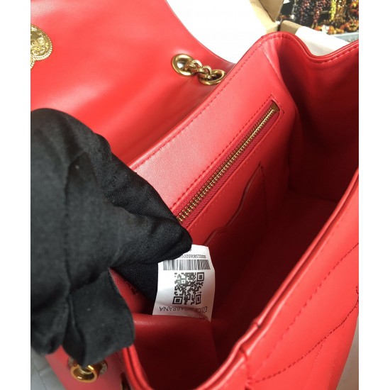 Dolce Gabbana bag SIZE:26*18*8.5cm Dolce Gabbana bag SIZE:26*18*8.5cm