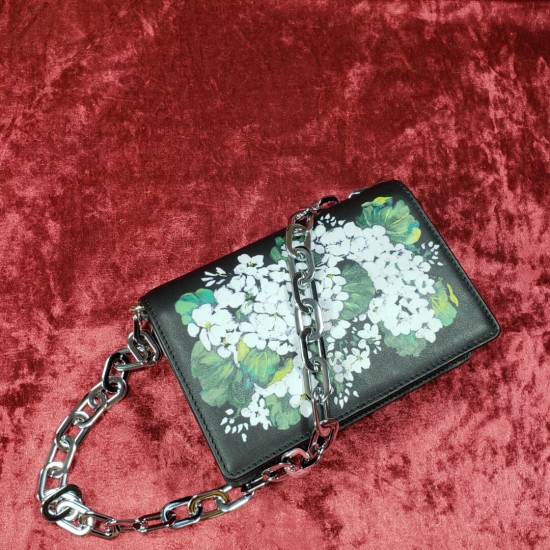 TOP Dolce Gabbana bag size:22*15cm TOP Dolce Gabbana bag size:22*15cm