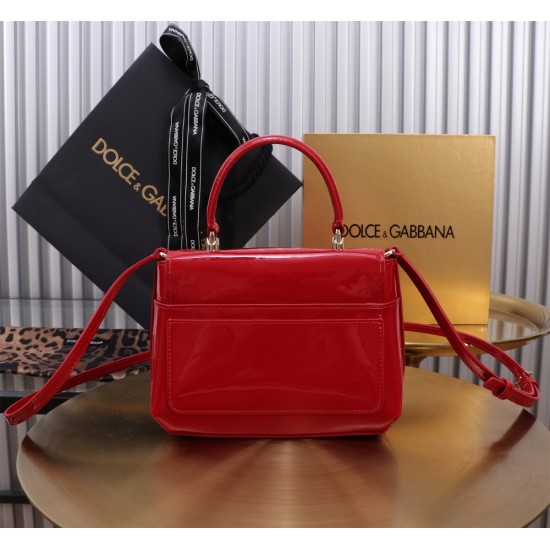 DG BAG SIZE:13.5*17.5*6.5cm DG BAG SIZE:13.5*17.5*6.5cm