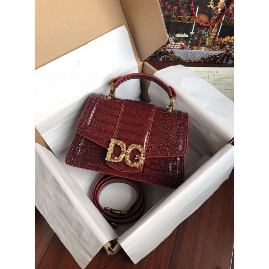 Dolce Gabbana bag SIZE:27*18*8cm Dolce Gabbana bag SIZE:27*18*8cm