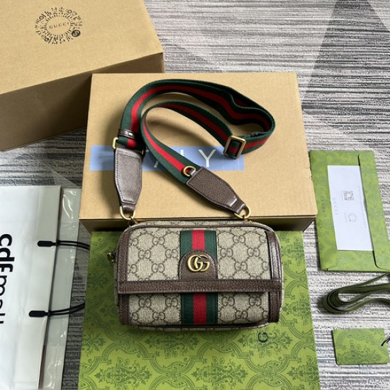 GUCCI 746308 GUCCI 746308
