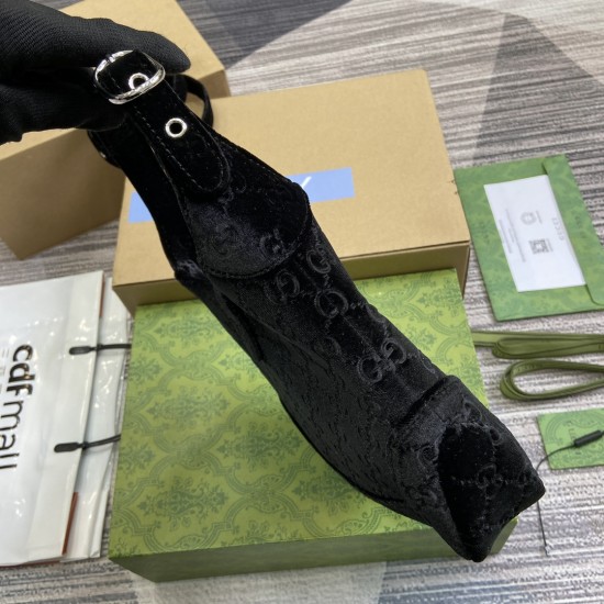 GUCCI 764303 GUCCI 764303