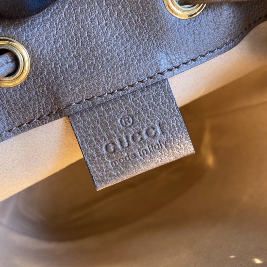 GUCCI 550620 GUCCI 550620