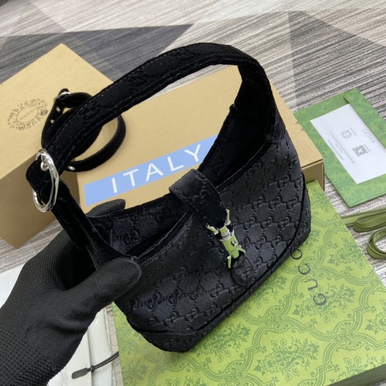 GUCCI 764303 GUCCI 764303