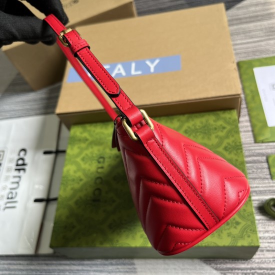 GUCCI 739166 GUCCI 739166