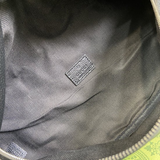 GUCCI 768111 GUCCI 768111