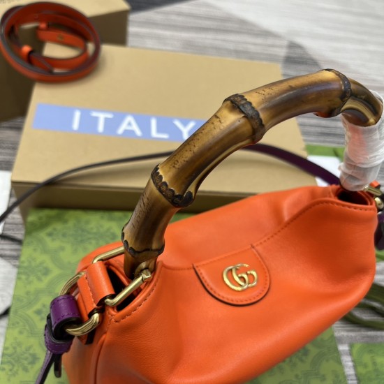 GUCCI 746251 GUCCI 746251