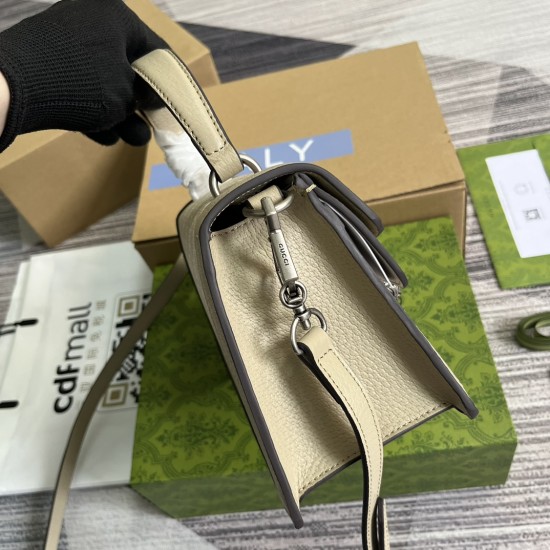GUCCI 739496 GUCCI 739496