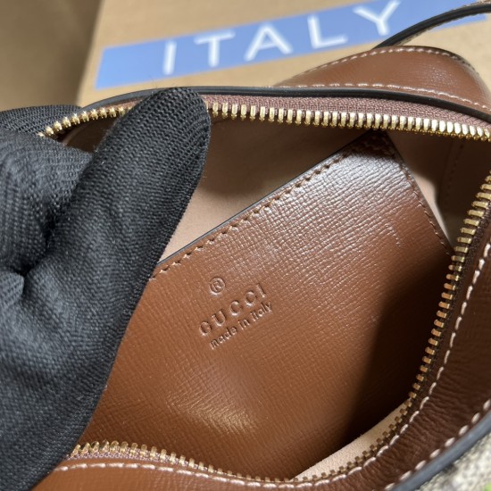 GUCCI 760196 GUCCI 760196