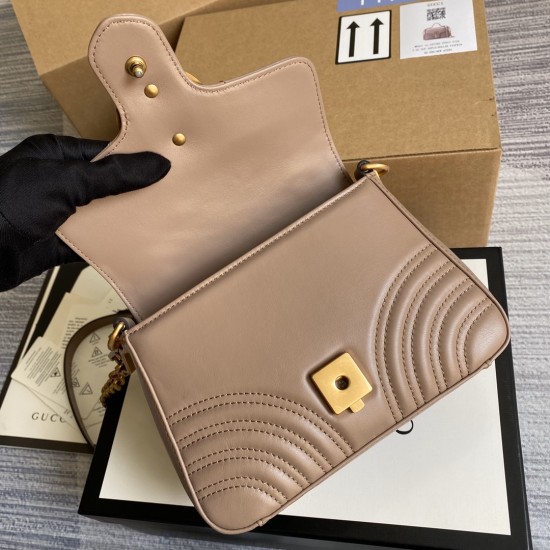 GUCCI 547260 GUCCI 547260