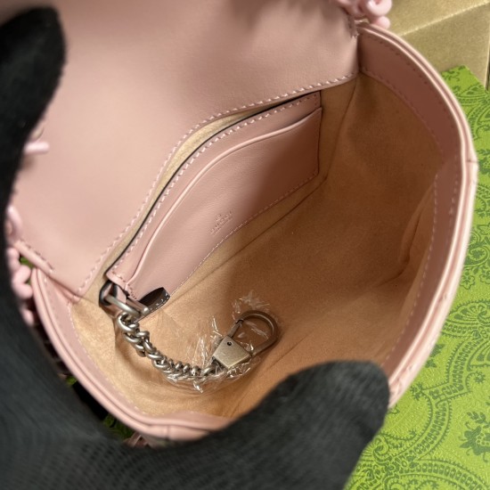 GUCCI 739599 GUCCI 739599