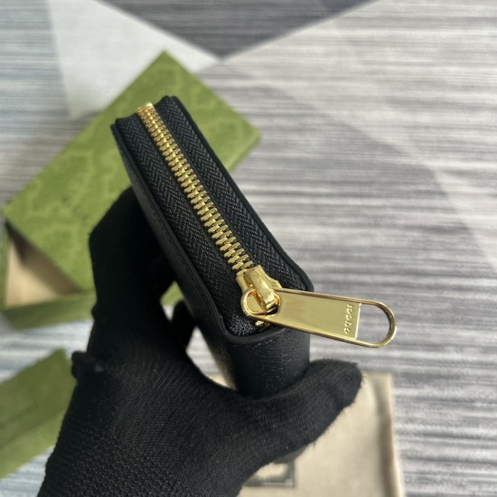 GUCCI 700484 GUCCI 700484