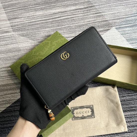 GUCCI 739499 GUCCI 739499