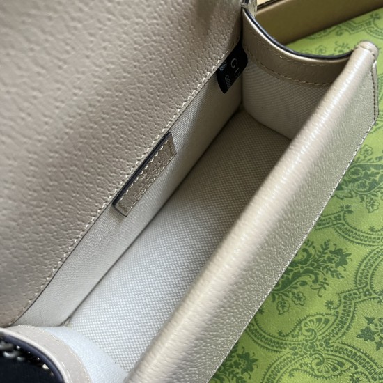 GUCCI 752029 GUCCI 752029