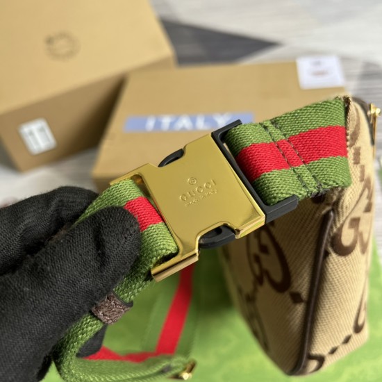 GUCCI 696031 GUCCI 696031