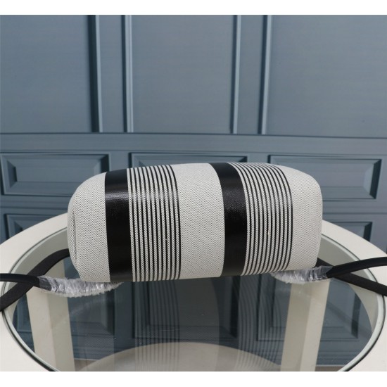 HERMES D886600 HERMES D886600
