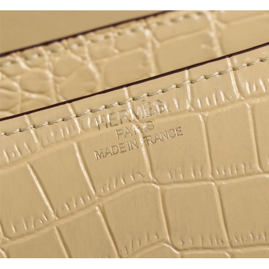 HERMES L886390 HERMES L886390
