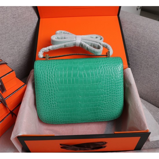 HERMES L886390 HERMES L886390