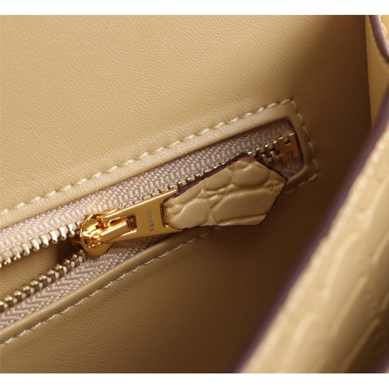 HERMES L886390 HERMES L886390