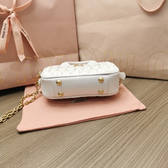 MiuMiu D886900 MiuMiu D886900