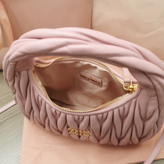 MiuMiu D886950 MiuMiu D886950