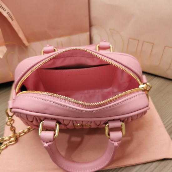 MiuMiu D886900 MiuMiu D886900