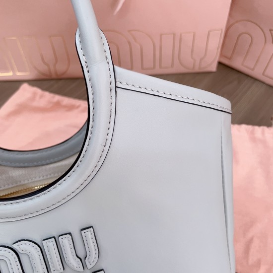 MiuMiu D886900 MiuMiu D886900