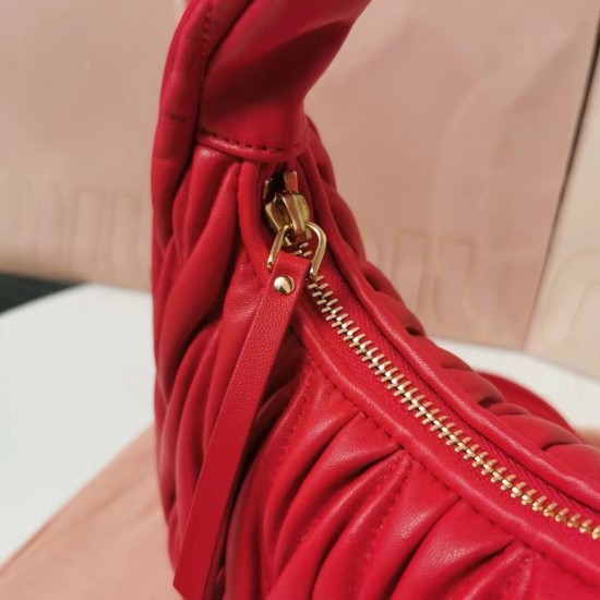 MiuMiu D886930 MiuMiu D886930
