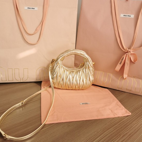 MiuMiu D886850 MiuMiu D886850