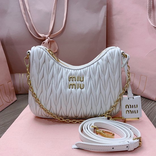 MiuMiu D886980 MiuMiu D886980