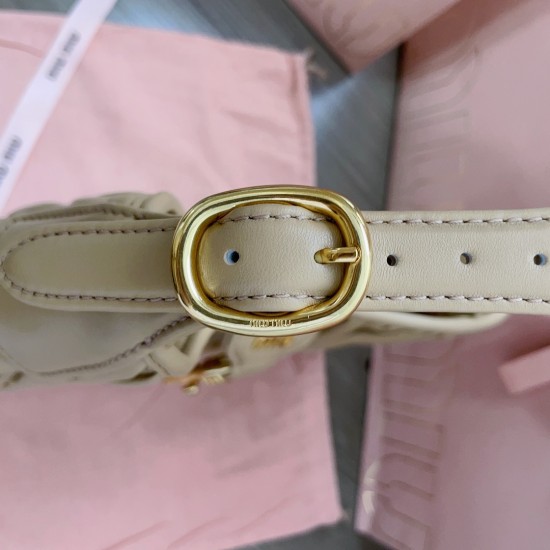 MiuMiu D886980 MiuMiu D886980