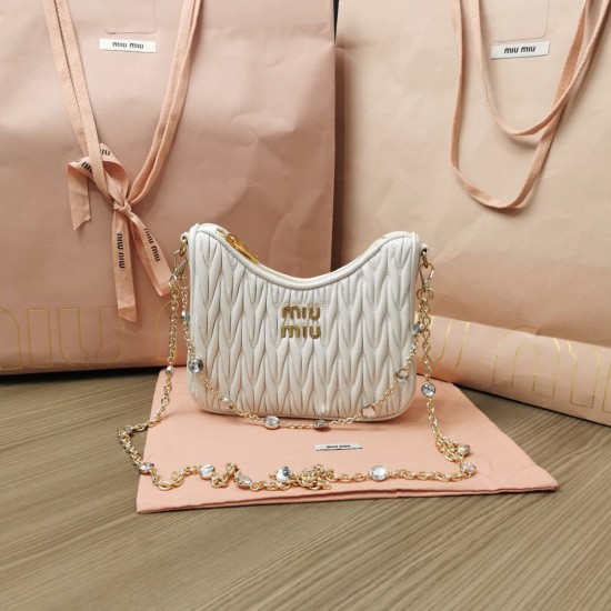 MiuMiu D886980 MiuMiu D886980