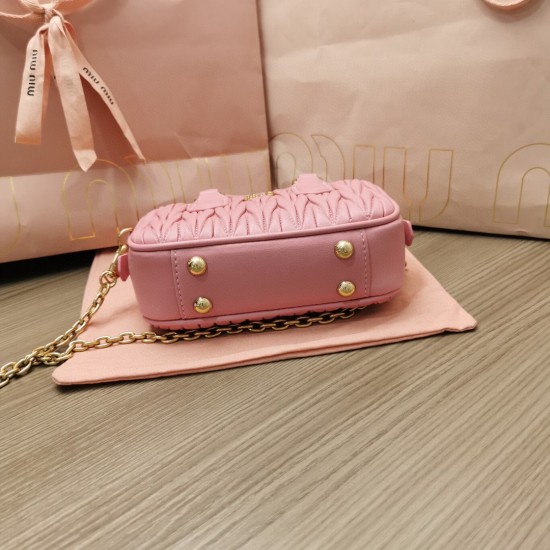 MiuMiu D886900 MiuMiu D886900