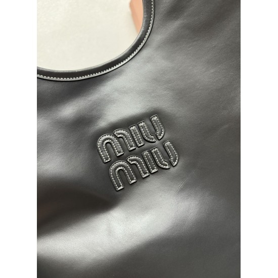 MiuMiu D886850 MiuMiu D886850